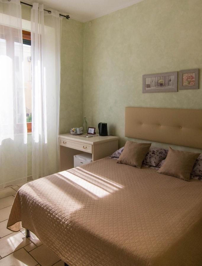 B&B Del Viale Bacu Abis Exterior photo