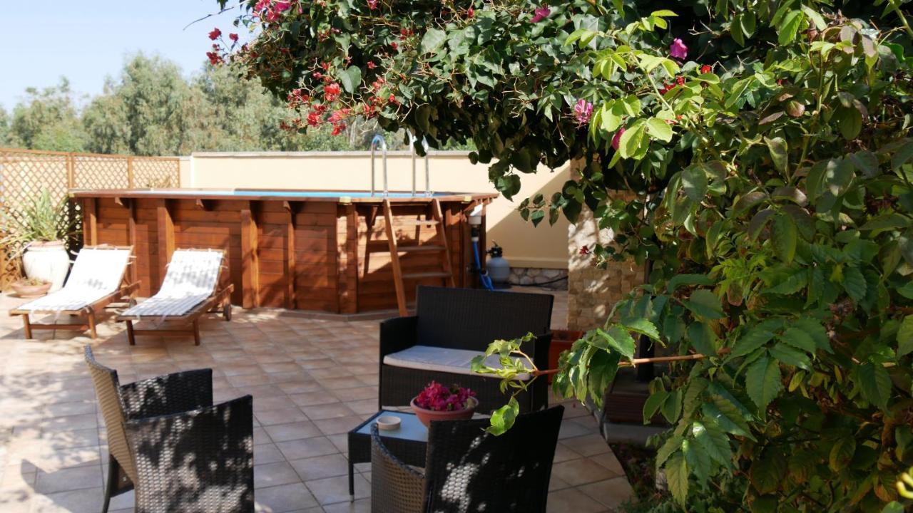 B&B Del Viale Bacu Abis Exterior photo